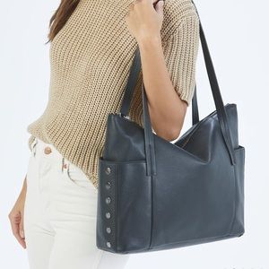 Hammitt Addie Large Zippered Leather Tote In Black Size L brand new in box NWT